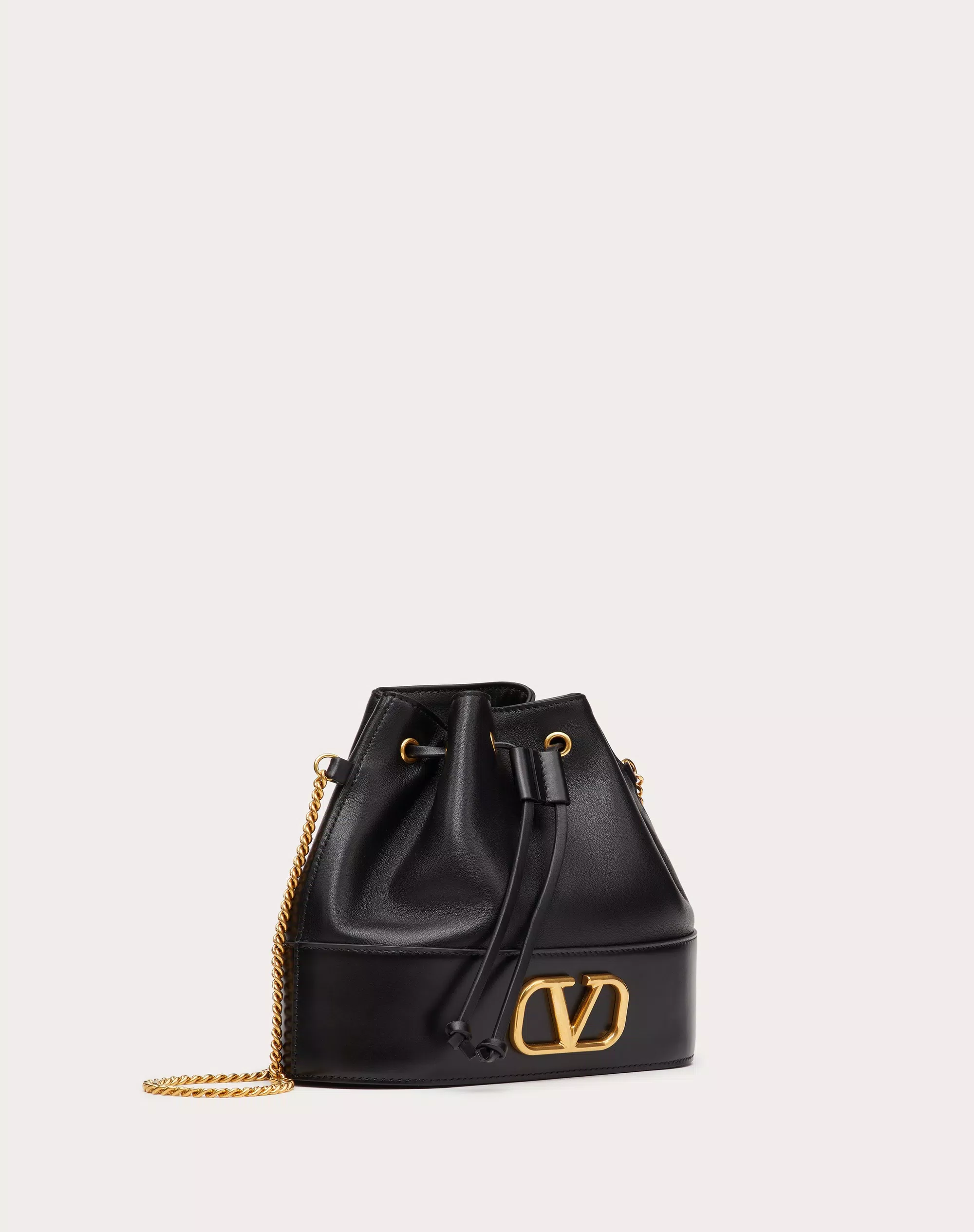 MINI BUCKET BAG IN NAPPA WITH VLOGO SIGNATURE CHAIN